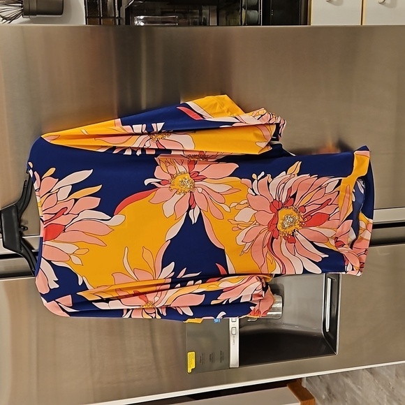 💕TRINA TURK💕 Breeze Dress ~ Multi-Color Floral Print Small S NWT - Picture 10 of 15